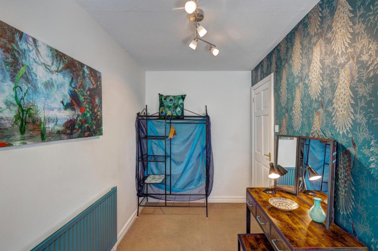 *new* Canal Side 2 Bed Character Casa de Férias *